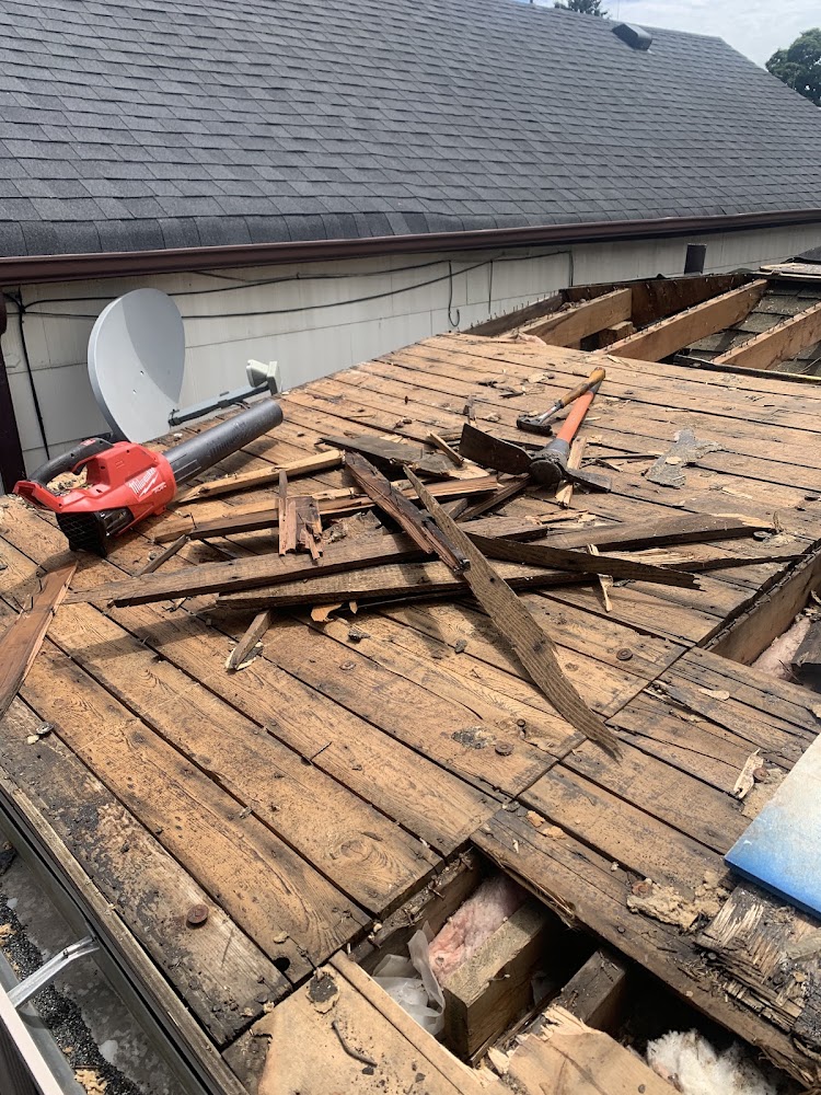 Oakdale Roofing & Masonry